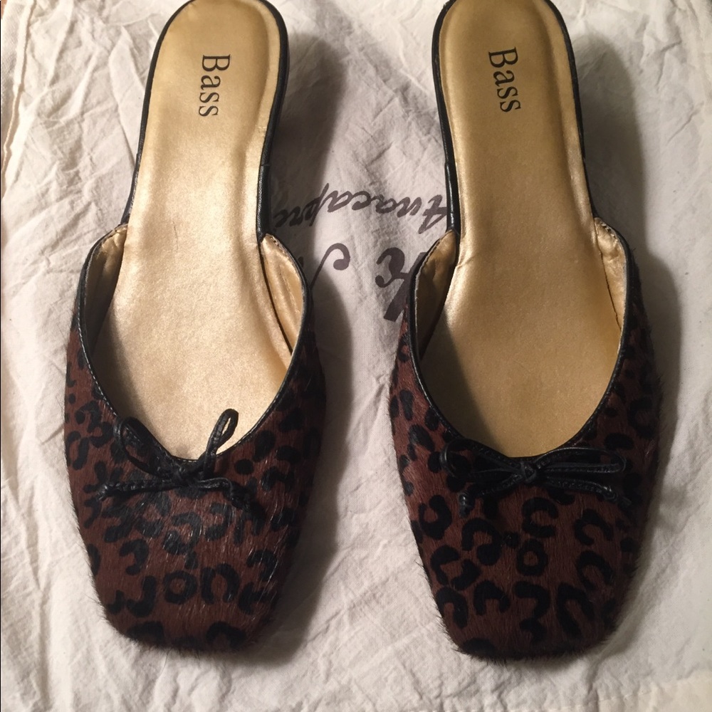 Animal print leather mules, 6 1/2”, 2” heels
